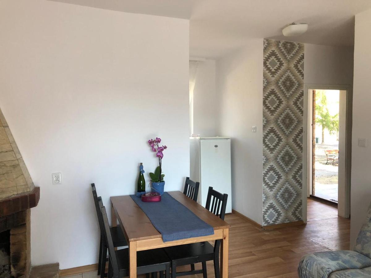 Zacisze,Pl Domki Premium I Bungalowy Deluxe Nad Jeziorem Lagowskim Exterior foto